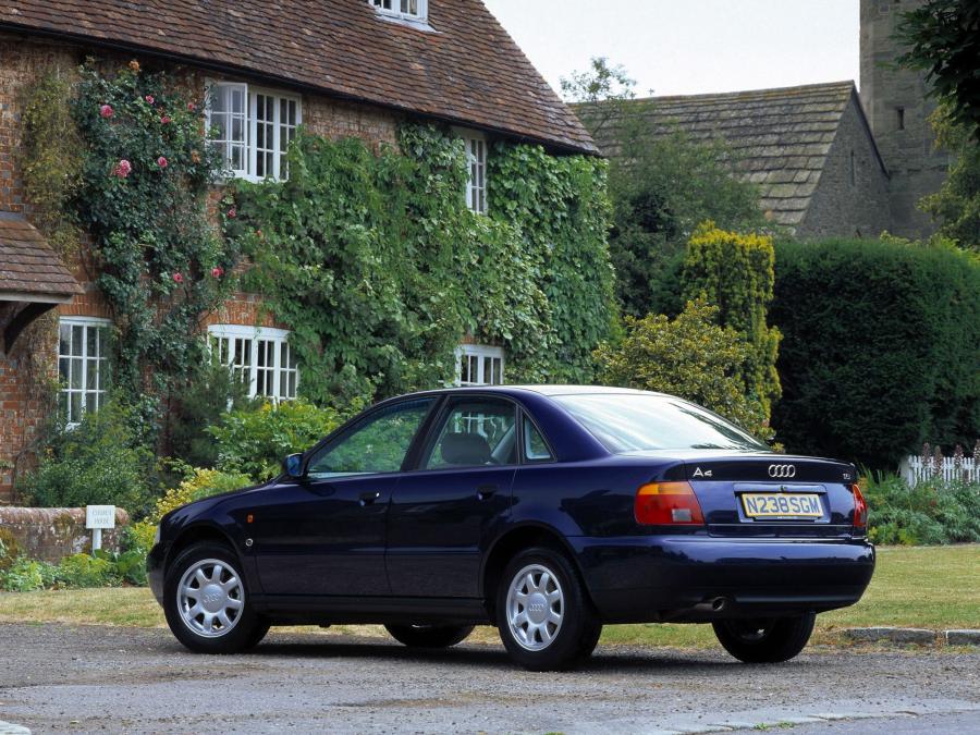  Audi A4 Sedan (B5,8D) 1994 года  (UK) (фото 4 из 10)
